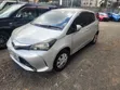 Toyota Vitz 2015 Silver - 4