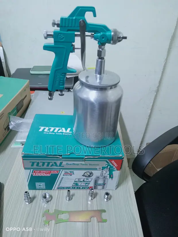 TOTAL 1000cc Air Spray Gun - 1