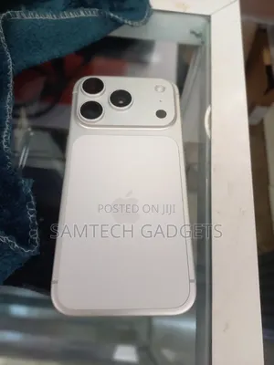 Apple iPhone 17 Pro 256GB Silver