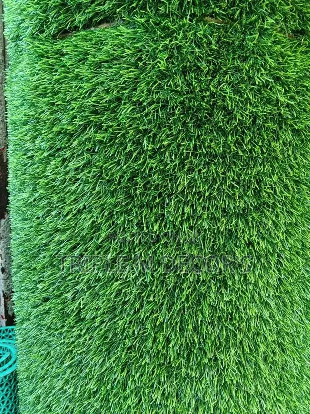 Premium 25mm Artificial Grass Carpet for Homes, Balconies, Playgrounds - 1