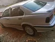 BMW 320i Sedan RWD 1999 Silver - 2