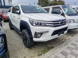 Toyota Hilux Double Cabin 2020