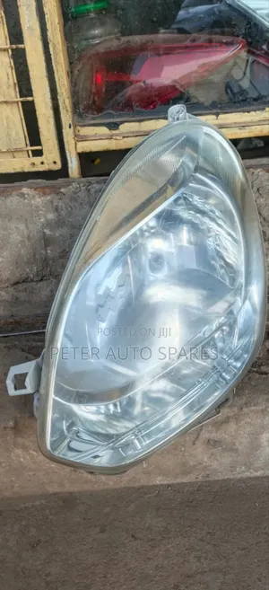 Toyota Passo 2015 Headlight
