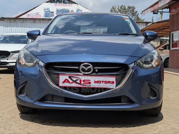 Mazda Demio 2019 Blue - 1