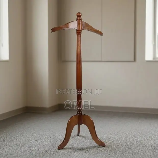 Wooden Suit Stand - Office Coat Hanger - 1