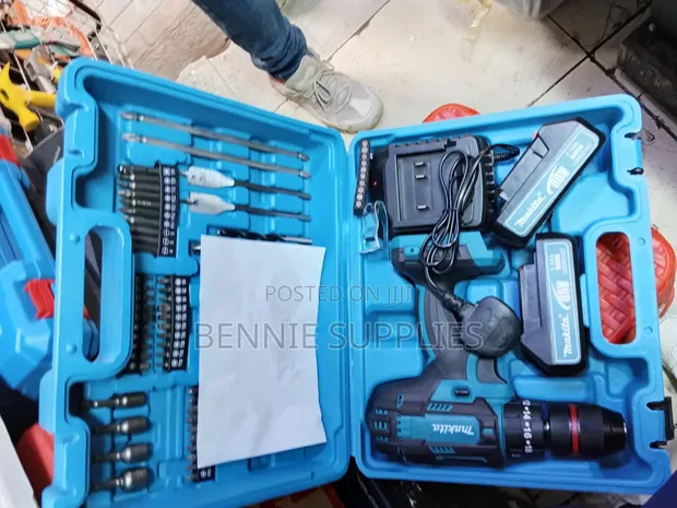 Makita 88V Cordless Drill - 1