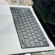 Apple MacBook Pro 2025 M5 16GB RAM 512GB SSD - 4