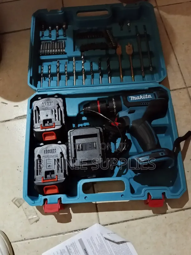 Makita 198V Cordless Drill - 1
