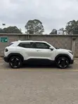 Suzuki e Vitara Mpya 2025 Nyeupe - 5