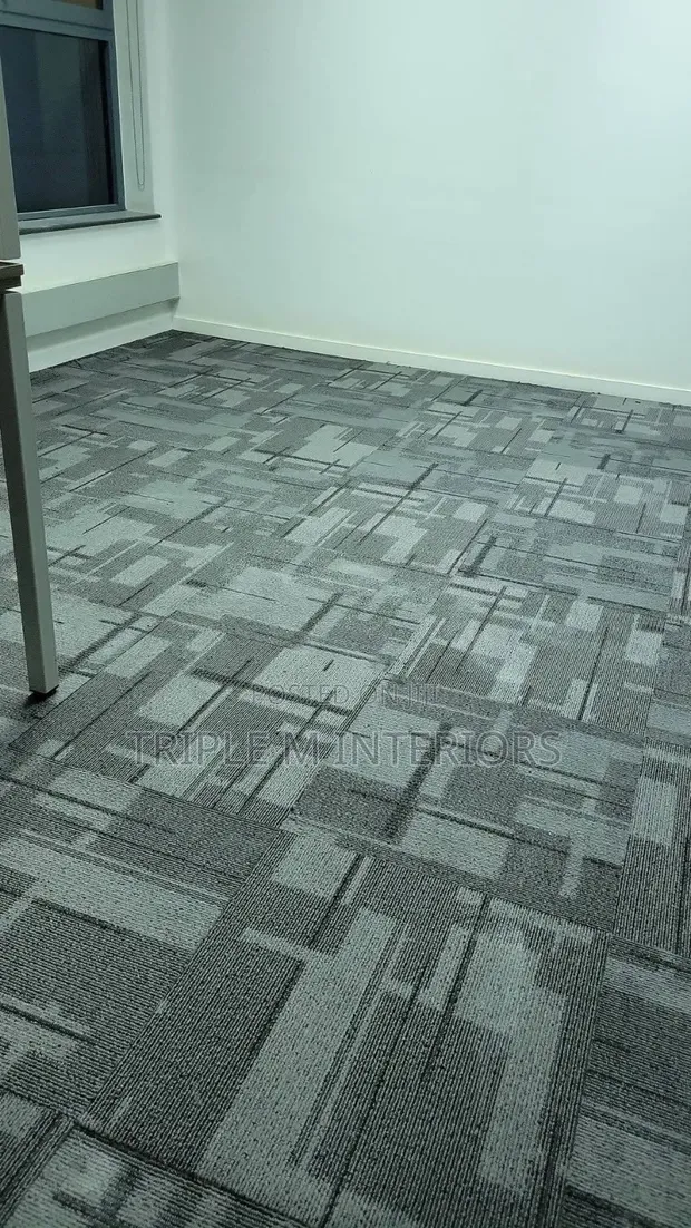 Slick Grey Office Carpet Tiles - 1