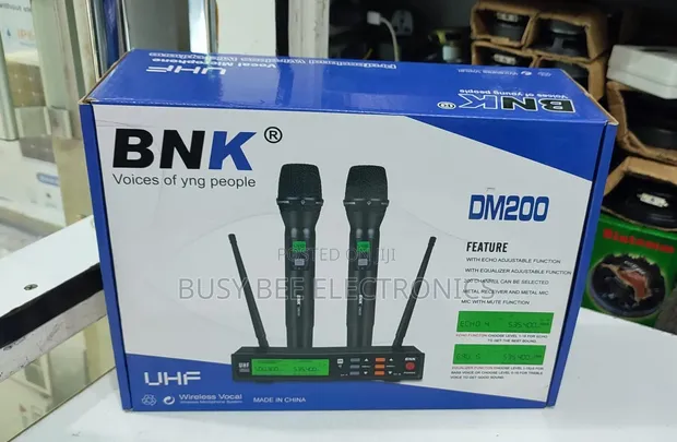 BNK DM 200 UHF Wireless Microphone - 1