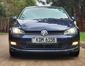 Volkswagen Golf TSI 2016 Blue
