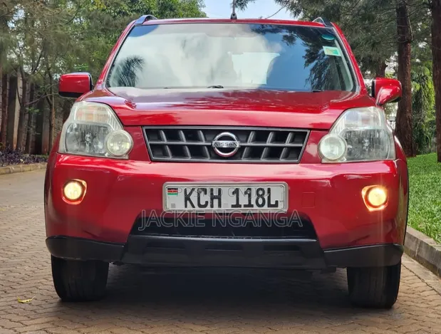 Nissan X-Trail 2009 Red - 1