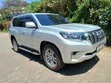 Toyota Land Cruiser Prado 2012 Silver - 2