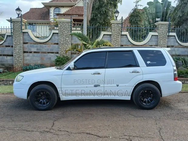 Subaru Forester SG5 2005 White - 1