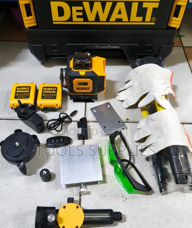 Dewalt 16-Line Laser Level - 1
