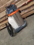 Mashine ya Kusafisha ya Wet and Dry Vacuum - 2