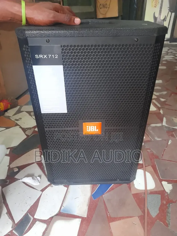JBL SRX712M 12" Professional Passive Monitor Speaker - 1