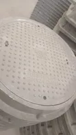 600mm Round Heavy-Duty Manhole Cover (40 Tonnes) - 2