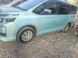 Toyota Voxy 2017 Green - 2