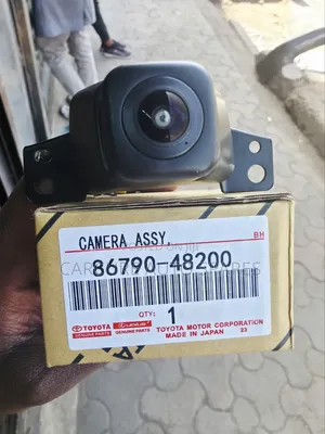 Toyota Harrier 2015-2019 Genuine Grill Camera
