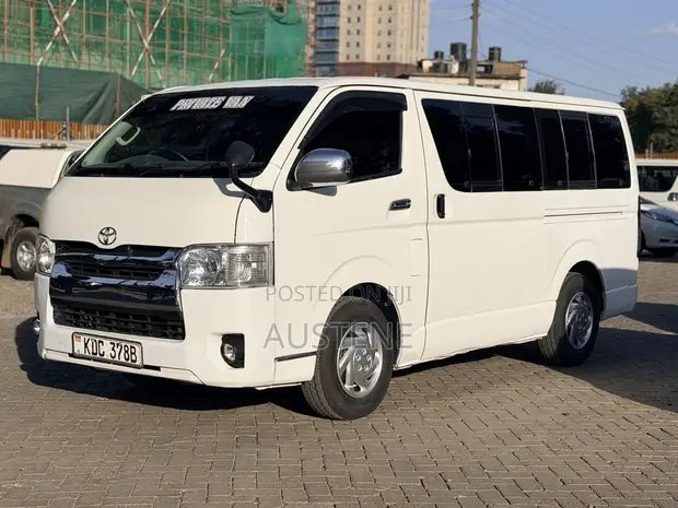 Toyota HiAce 2014 14-Seater Bus - 1