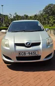 Toyota Auris 2008 Silver - 1