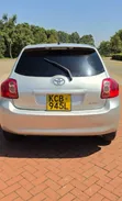 Toyota Auris 2008 Silver - 2