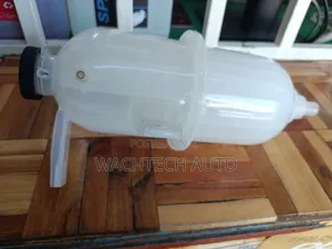 Radiator Reservoir Tank for Toyota Hilux Vigo