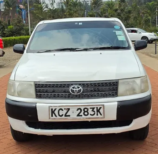 Toyota Probox 2013 - 1