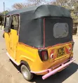 Piaggio Scooter 2020 Yellow - 3