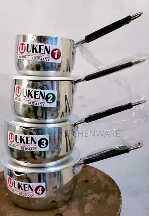 Set ya Sufuria 4 za Aluminium na Vifuniko na Vifuniko