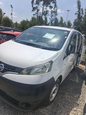 Nissan Vanette NV200 2019 - Nyeupe