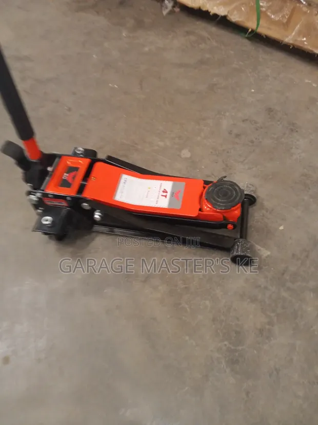 Heavy Duty 4 Ton Trolley Jack - 1
