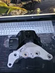 Engine Mountings - Nissan Serena (Right Side) - 2
