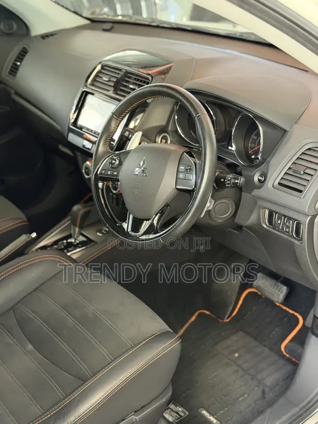 Mitsubishi RVR 2018 White - 1