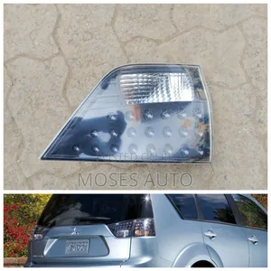 Mitsubishi Outlander Boot Light