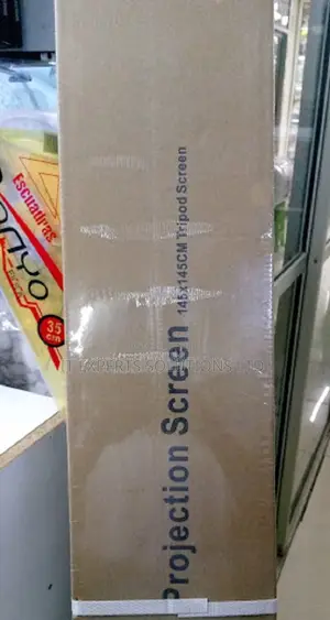 Tripod Projector Screen 145 x 145cm (60" x 60")