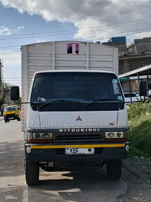 Mitsubishi FH Truck