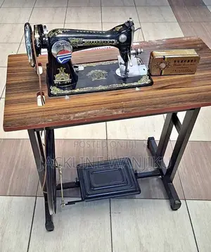 Singer Sewing Machine with Table