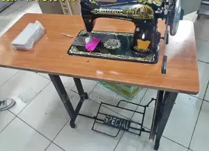 Brand New Butterfly Sewing Machine with Local Table