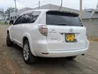 Toyota Vanguard 2010 White - 3