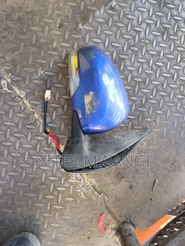 Toyota Passo 2008 Side Mirror Indicator - 1