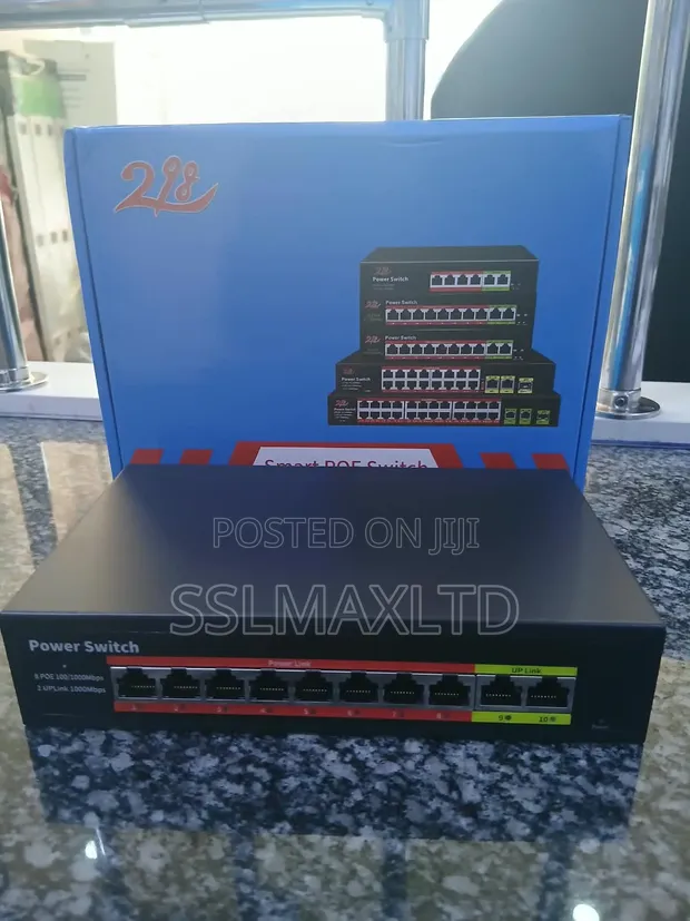 4-Port Gigabit PoE Switch 1000Mbps - 1