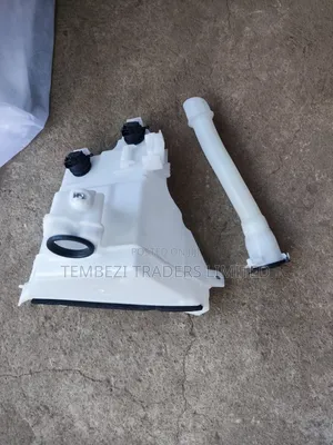Toyota Land Cruiser Prado FJ150 Windscreen Washer Reservoir
