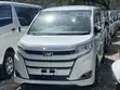 Toyota Noah 2019 White - 4