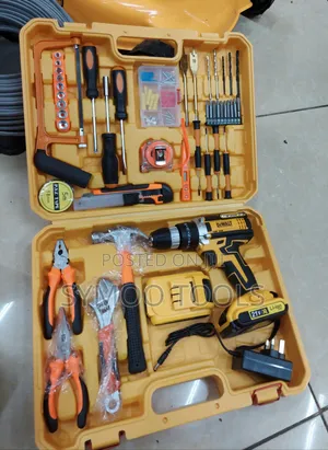 Dewalt Cordless Brushless Drill Tool Kit