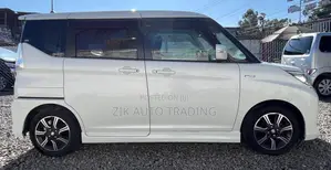 Suzuki Solio 2019 White