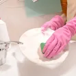 1 Pair Reusable Latex Household Cleaning Gloves - 2