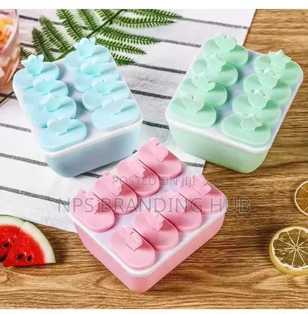 8 Grid Reusable Popsicle Molds / Ice Cream Maker - 1